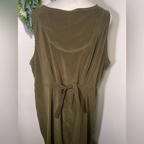 Erika,1X, embroidered beaded sleeveless, olive,crushed velvet button front maxi - Picture 5 of 8
